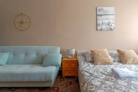 Economy Quadruple Room with Shared Bathroom
