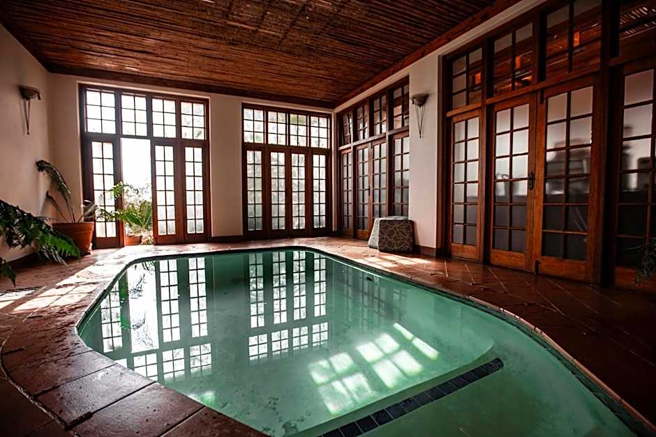 Kleine Constantia Boutique Guest House