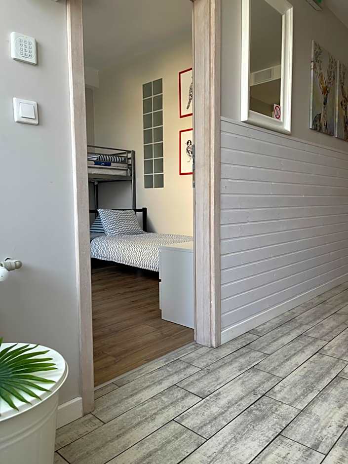 Photo 1 of 3 of Quadruple Room