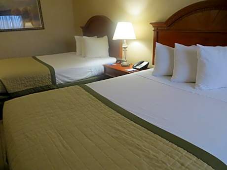 Room with Two Full Beds - Non-Smoking