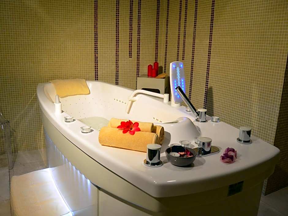 Beatriz Toledo Auditorium & Spa