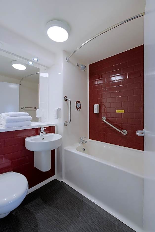 Travelodge Bradford Central