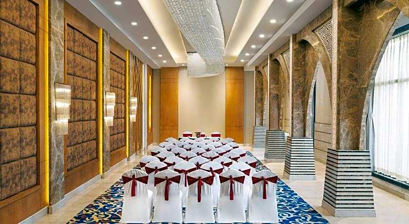 Ramada by Wyndham Varanasi Katesar