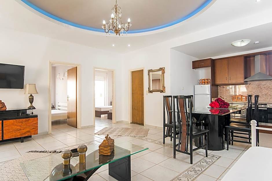 Yiannis Manos Hotel Resort