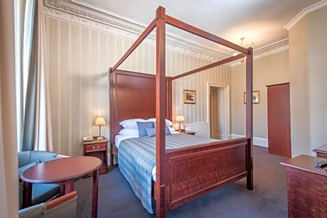 Double Room with Four Poster Bed