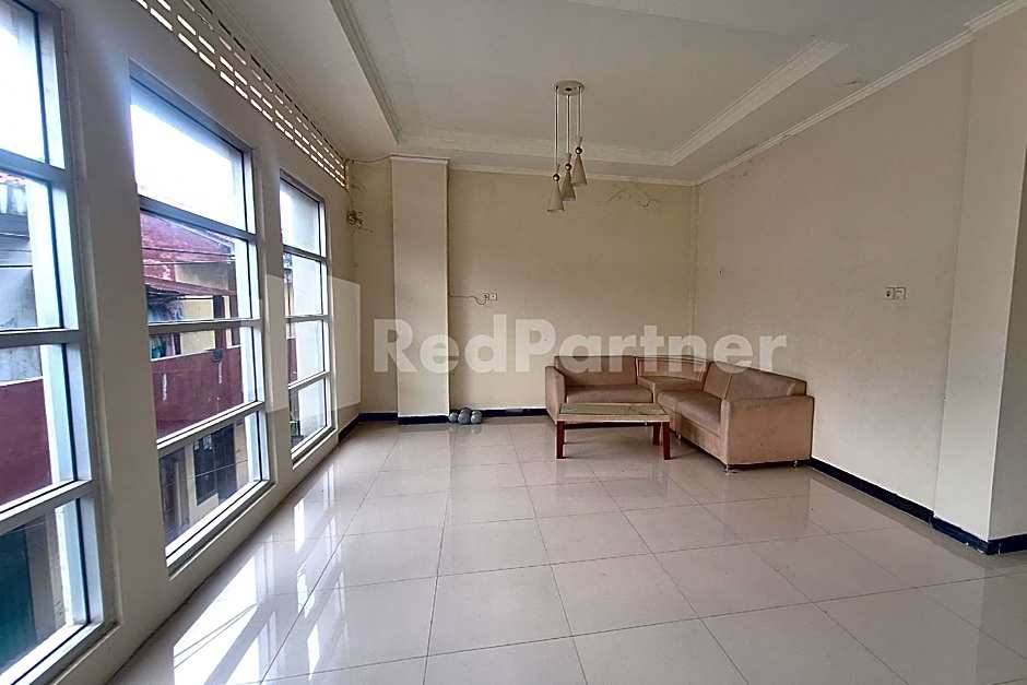 De Peppzzz near UGM Yogyakarta RedPartner