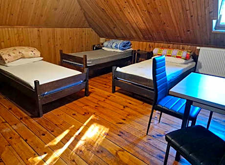 6-Bed Mixed Dormitory Room