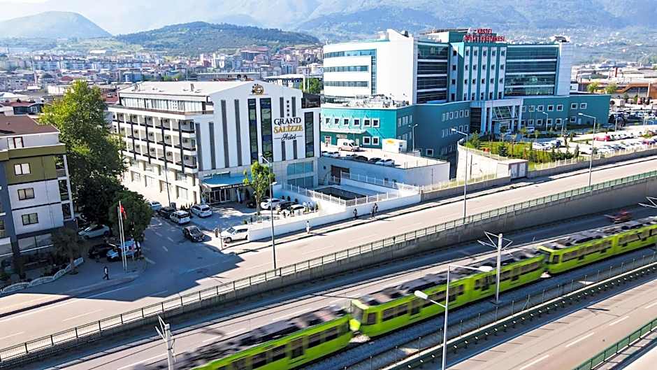 GRAND SALIZZE HOTEL