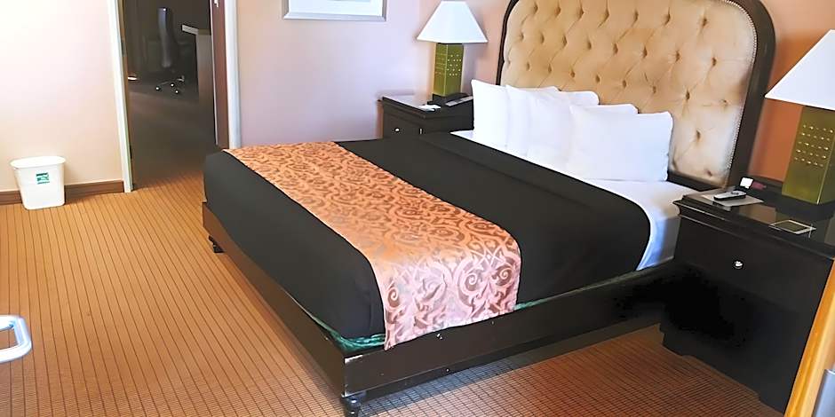 G T Hotels Inn & Suites Extended Suites