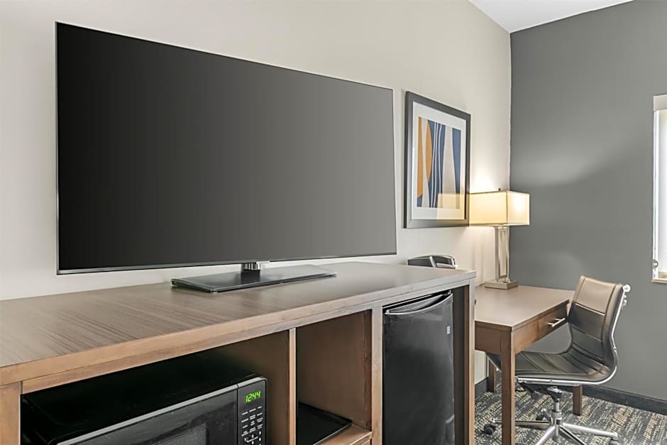 Best Western Plus Washington Hotel