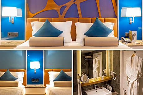 Family Room Land View