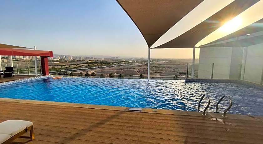 Carnelian Muscat - Airport Hotel