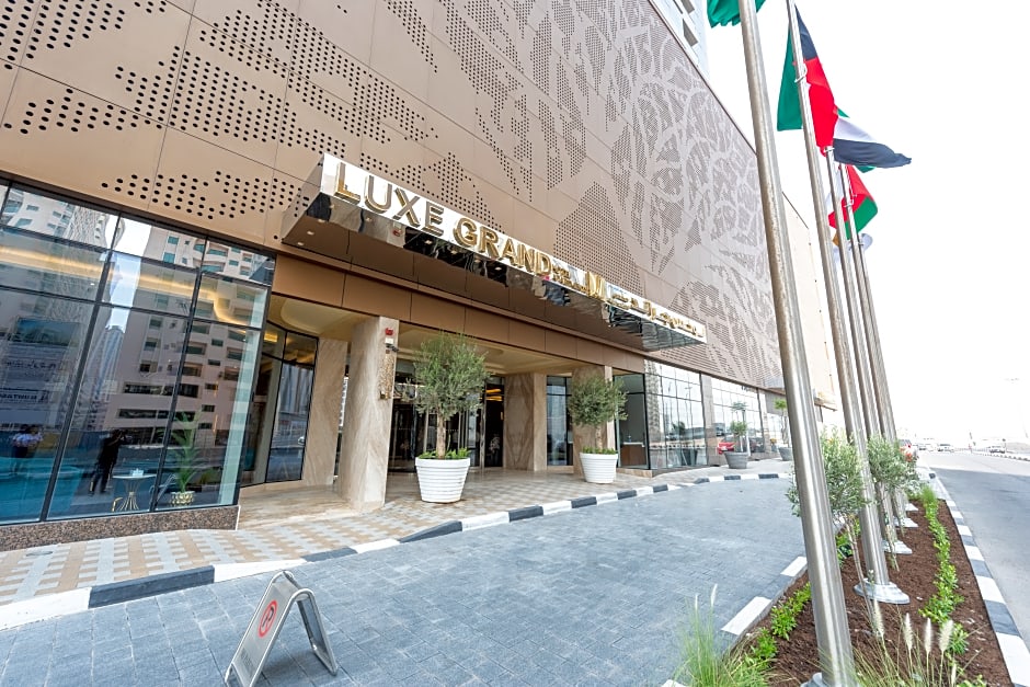 Luxe Grand Hotel Apartments