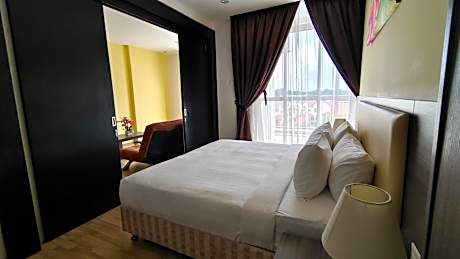 One Bedroom Apartment Queen