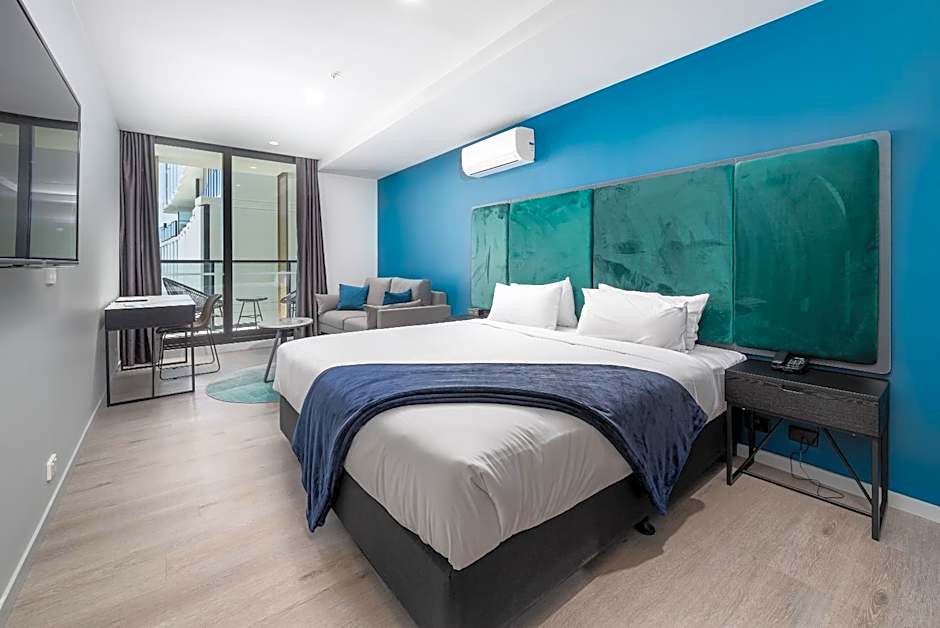 Oros Hotel and Apartments