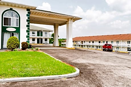 OYO Capital O - Classic Motor Inn Branson