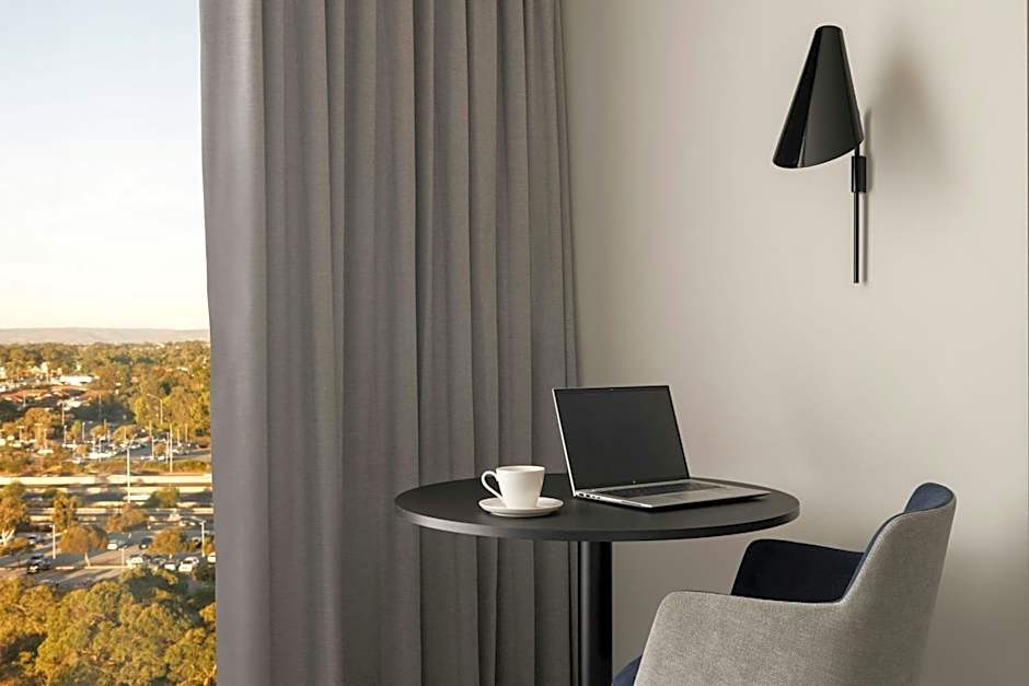 Courtyard by Marriott Perth, Murdoch