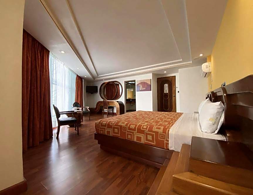 Hotel Escala Siglo XXI