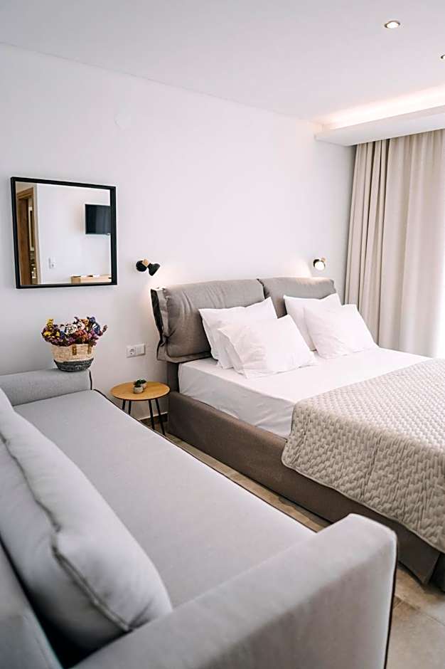 BLUE STONE Luxury Suites