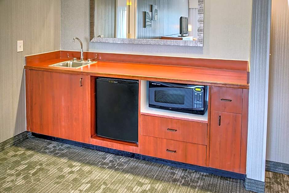 Courtyard by Marriott Springfield