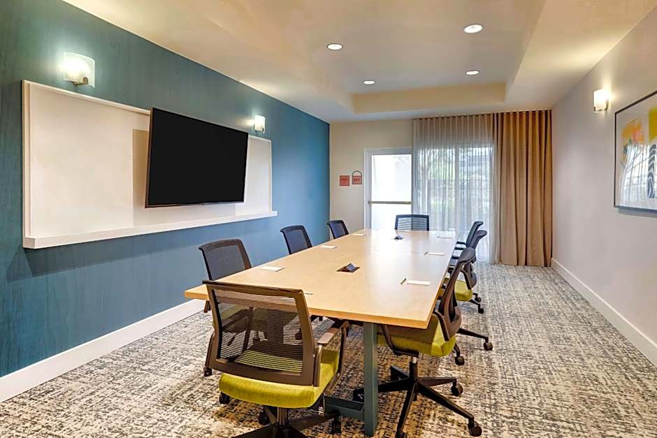 Sonesta Select San Francisco Airport Oyster Point Waterfront