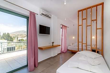 Triple Room with Terrace