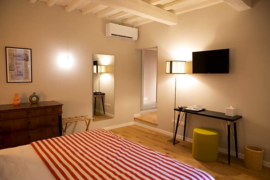 Lunaria Suites - Fyodor Dostoyevsky's house