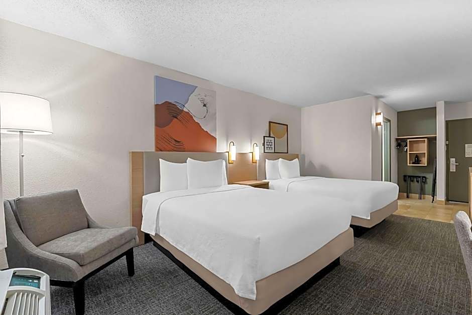 Spark by Hilton Bensalem Philadelphia