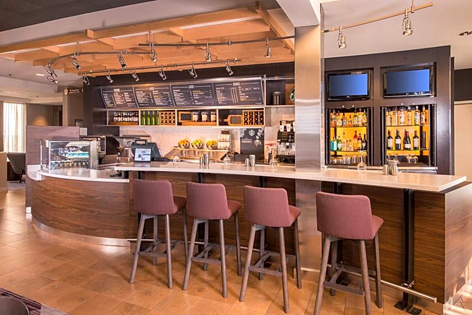 Courtyard by Marriott Dulles Airport Chantilly