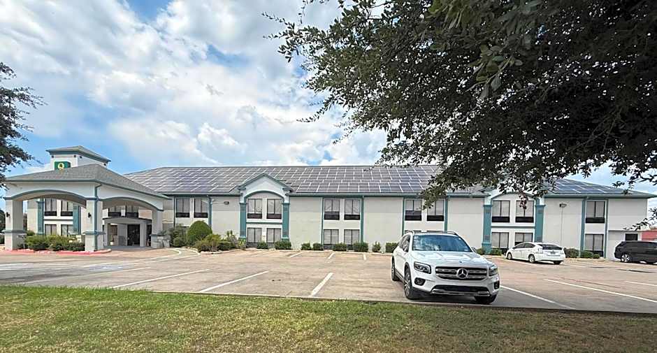 Quality Inn Hillsboro