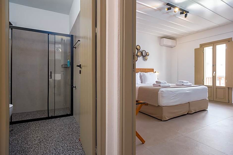 Photo 1 of 23 of Suite, Sea View