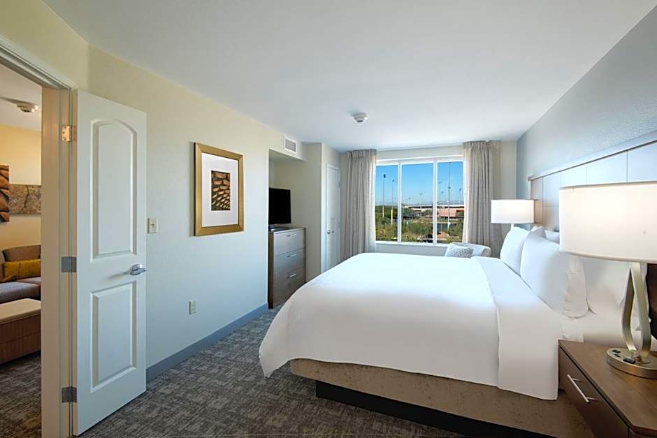 Staybridge Suites Scottsdale - Talking Stick By IHG