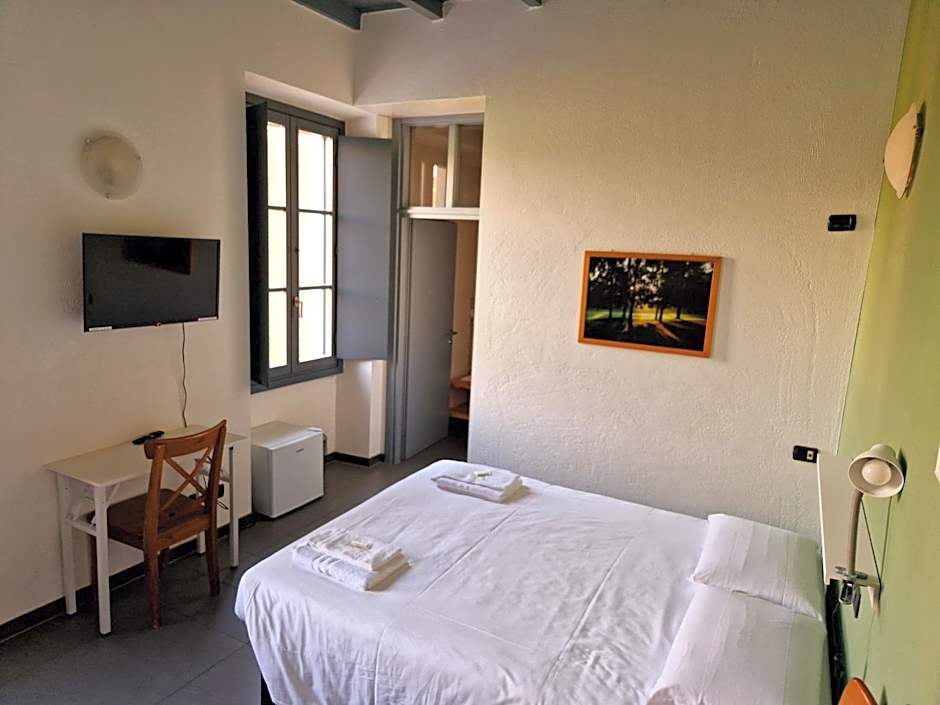 B&B e Ostello, Parco di Monza, CASCINA COSTA ALTA