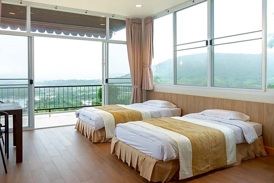 The private 2 @ khao kho