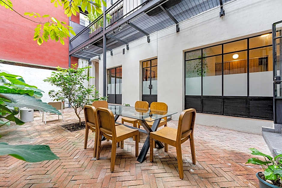 Casa Danubio Reforma by VH