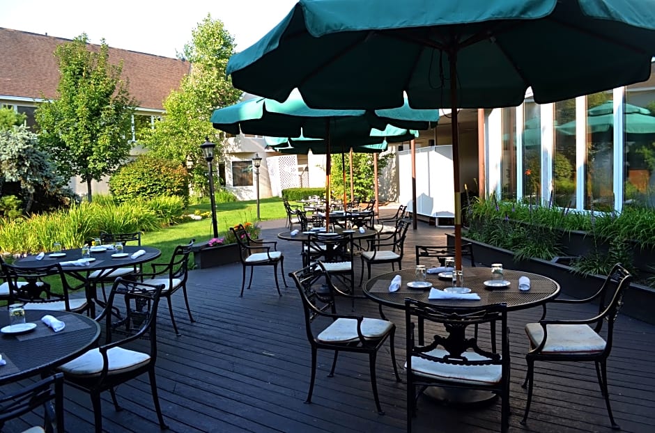 The Orchards Hotel