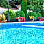 Alekta Hotel - Free Parking