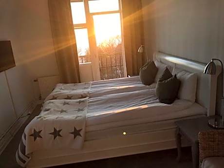 Double room at Olympia (656 ft from the mainbuilding)