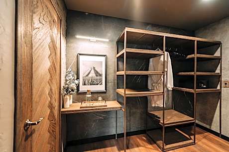 Deluxe Double Room with Bath