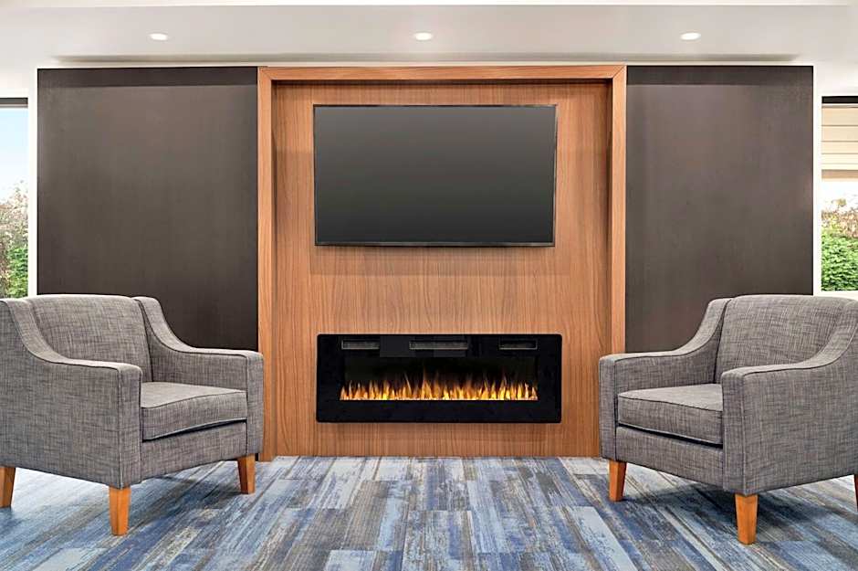 La Quinta Inn & Suites by Wyndham Columbus Dublin