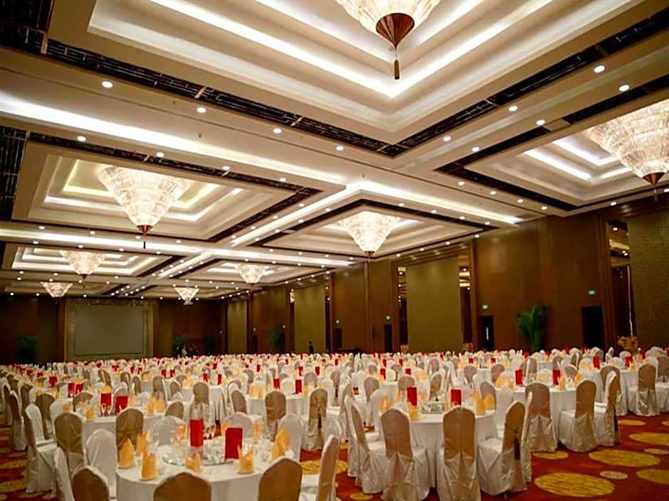 Shenyang Rayfont International Hotel