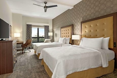 2 Queen Beds 1 Bedroom Suite Nonsmoking