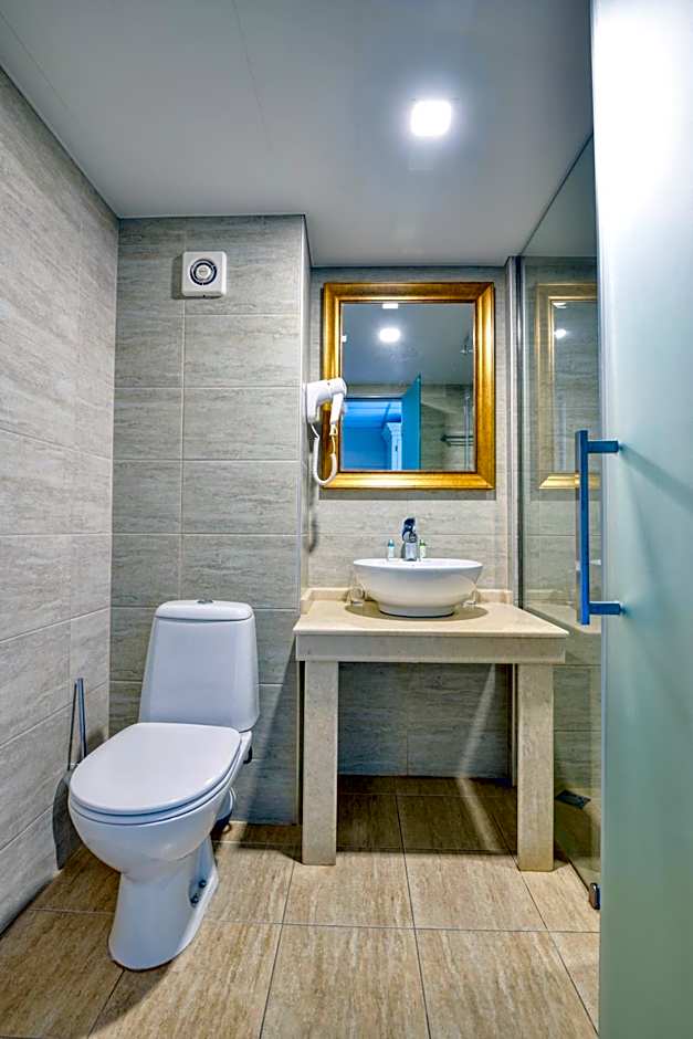 Alekta Hotel - Free Parking