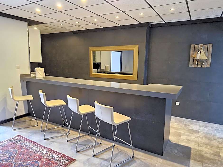 Chill 12 Guest House