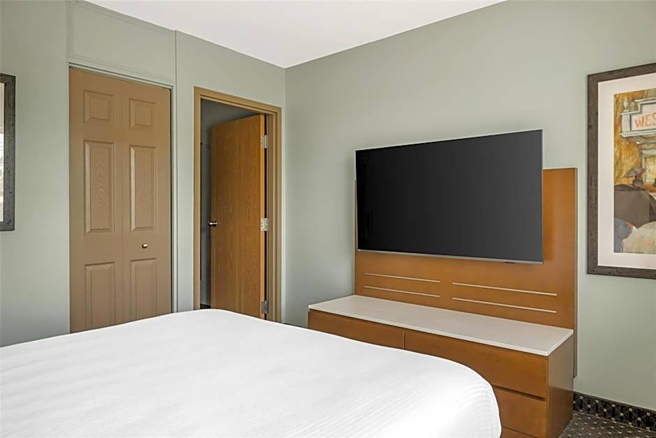 Best Western Plus Woodstock Hotel & Conference Centre