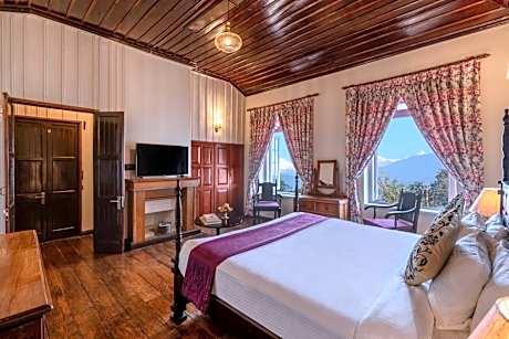 Maharajah Dinajpur Suite
