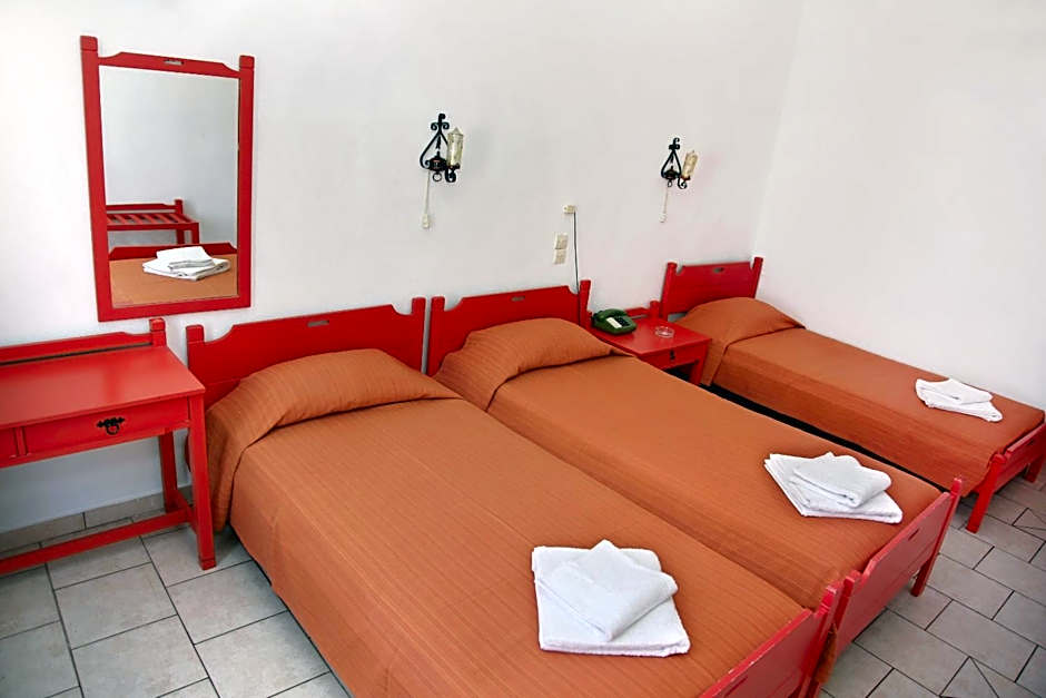 Asterias Hotel - Seafront