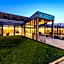 Zenitude Hotel la Valadiere, an Ascend Collection Hotel