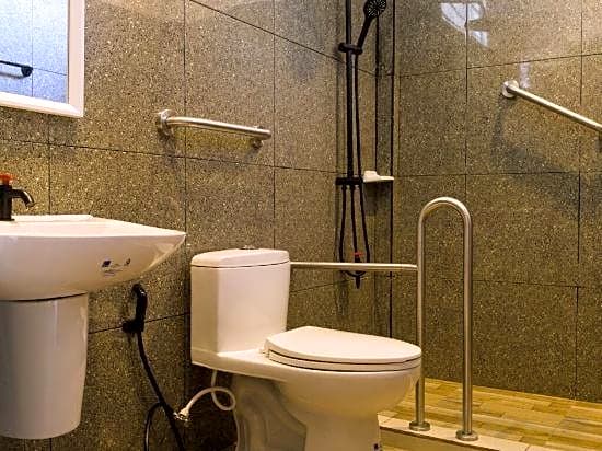 Ala Amid Bed And Breakfast