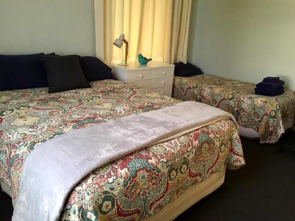 Tripinn Botique Motels & Affordable Accommodation
